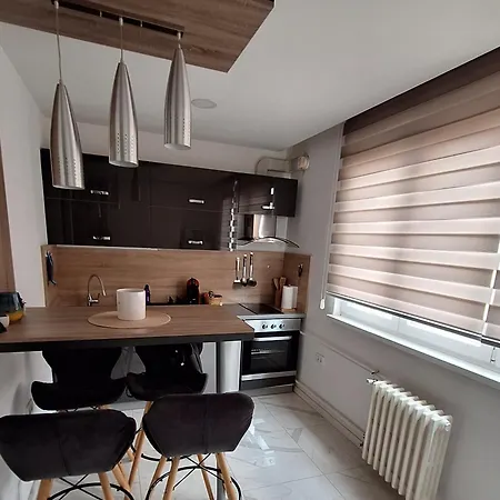Orhideja With Free Parking Apartman