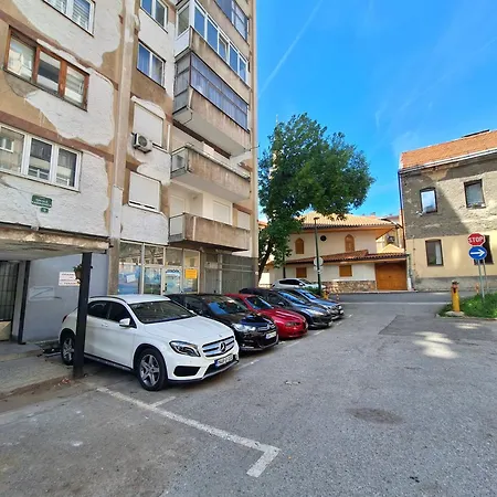 Apartman Orhideja With Free Parking
